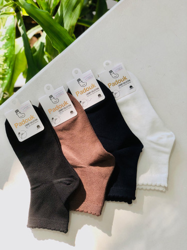 جوراب نیم ساق